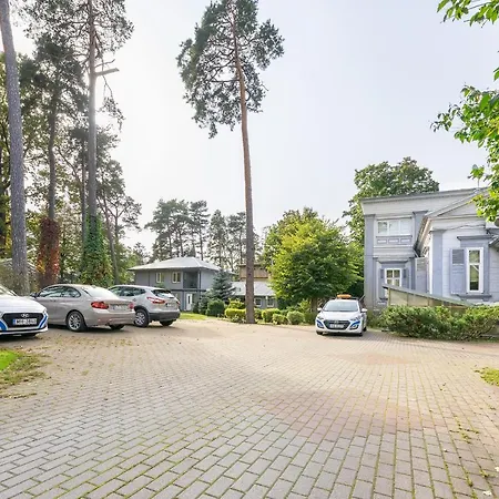 Szálloda Valensija Jūrkalne